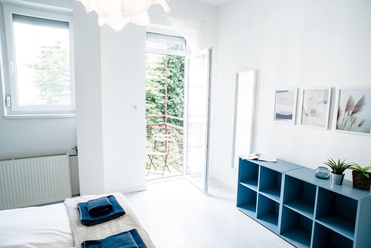 Central New Home With 3 Bedrooms, A/C And Balcony Βουδαπέστη Εξωτερικό φωτογραφία