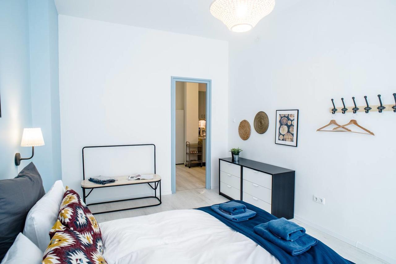 Central New Home With 3 Bedrooms, A/C And Balcony Βουδαπέστη Εξωτερικό φωτογραφία