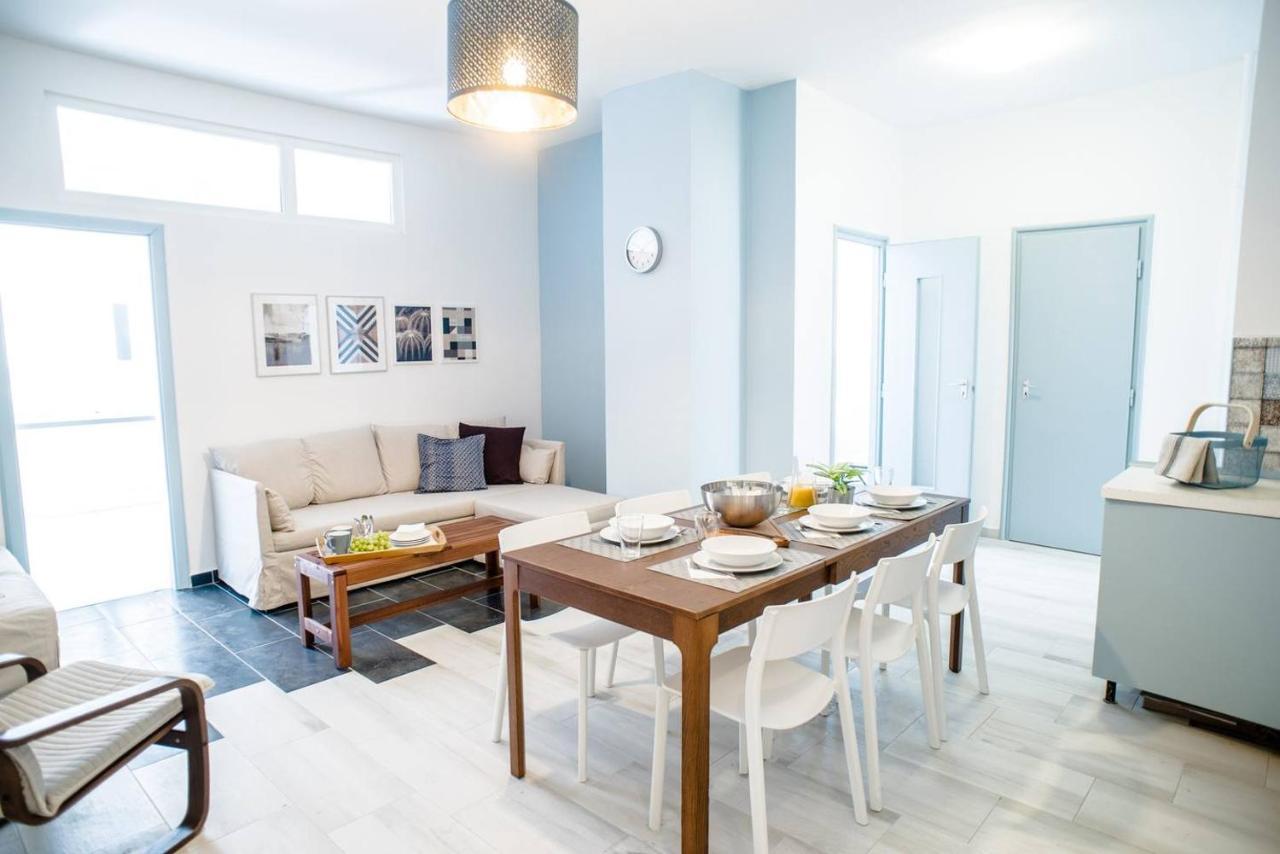 Central New Home With 3 Bedrooms, A/C And Balcony Βουδαπέστη Εξωτερικό φωτογραφία